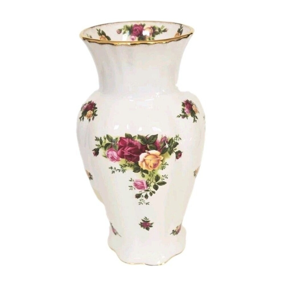 Vintage Royal Albert Bone China Old Country Roses 9 1/8" Montrose Vase